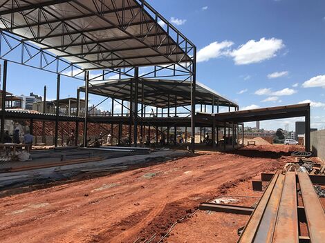 Construção de Estrutura Metálica no Mirante da Mata